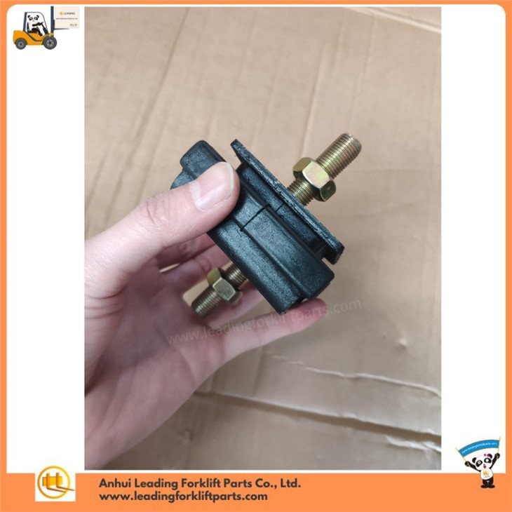 Engine mounting for Toyota forklift